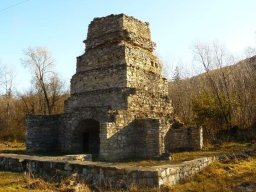 Молитвена кула или погребална кула-Украйна