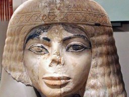 Statue head of a woman New Kingdom ca. 1550 B.C. - 1070 B.C. Field museum, Chicago