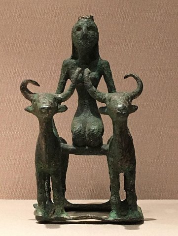 woman-chariot