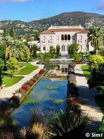 1121657-The_Villa_Ephrussi_de_Rothshild-Saint_Jean_Cap_Ferrat